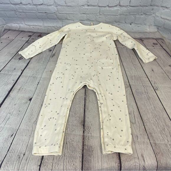 Quincy Mae Star Pattern Long Sleeve Romper - Picture 2 of 4